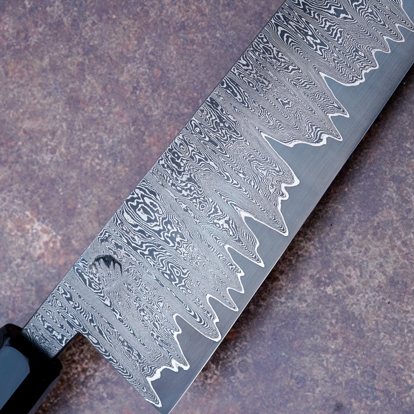 222MM Gyuto -  Damascus Go-mai, ApexUltra core